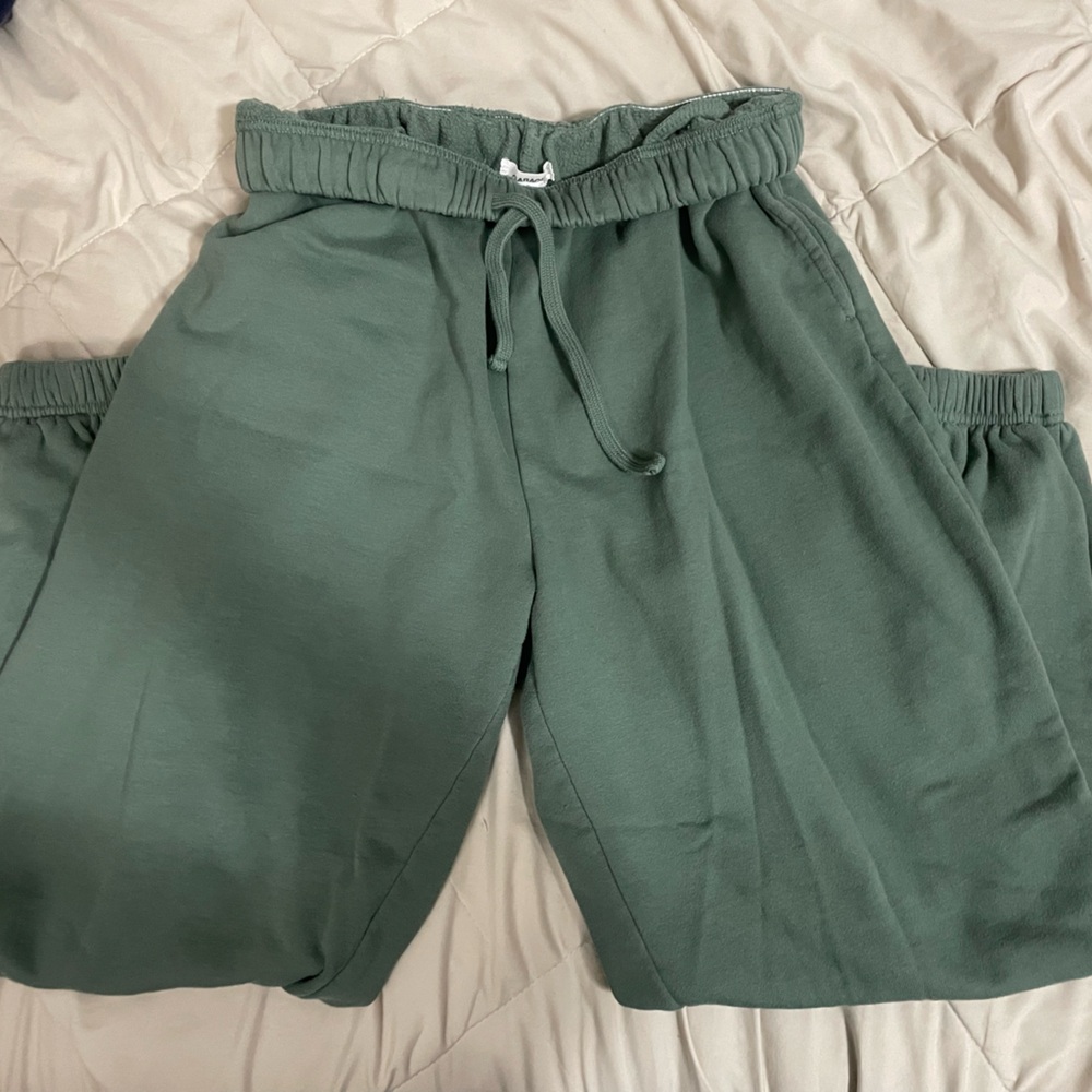 Garage Green Sweatpants with Elastic Waistband